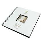 Album na zdjęcia z okienkiem i personalizowaną dedykacją na roczek na chrzest urodziny